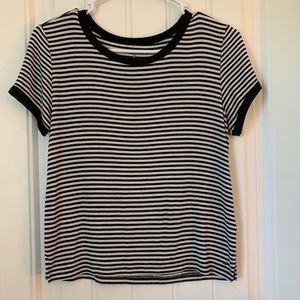 Cropped Tee